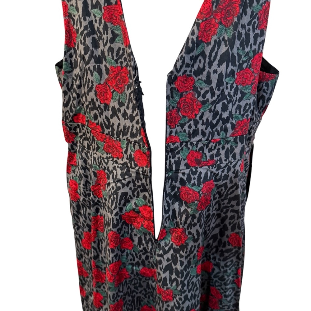 Torrid Gray Animal Leopard Print Rose Fit & Flare Skater Dress sz 18 pockets nwt - Picture 8 of 11